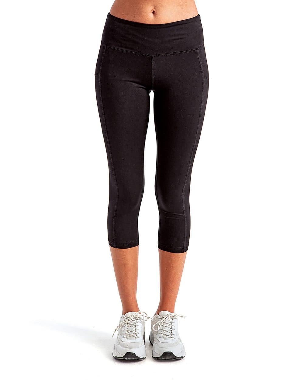 Image for Women's Three-Quarter Performance Leggings - TD533