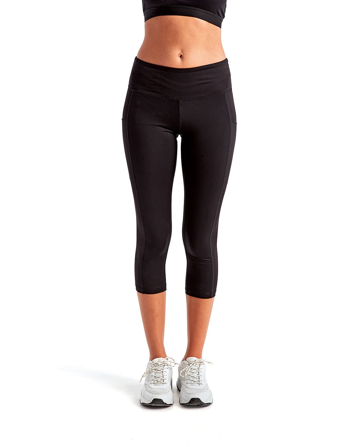 Image for Ladies' Three-Quarter Performance Leggings