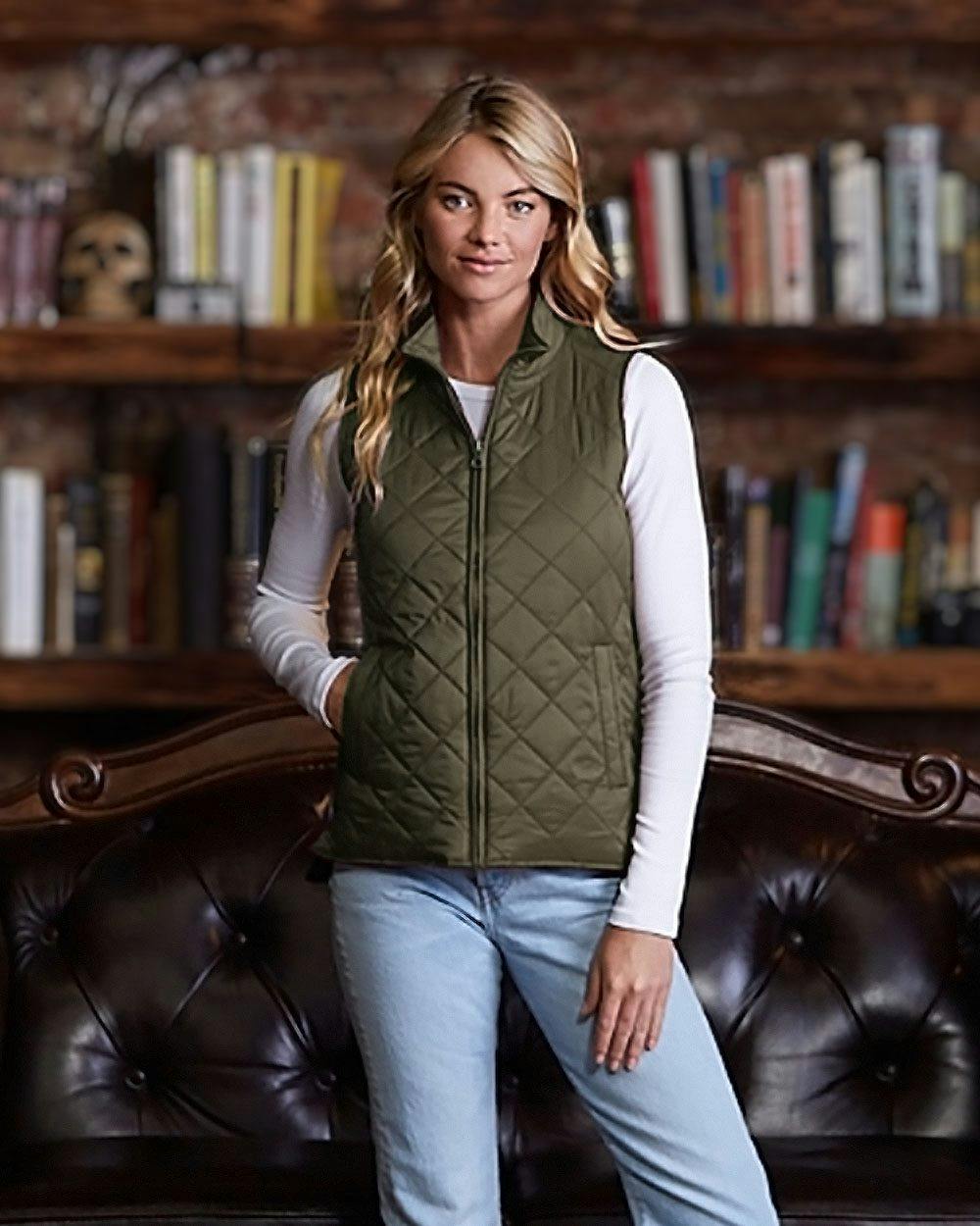 Image for Women's Vintage Diamond Quilted Vest - W207359